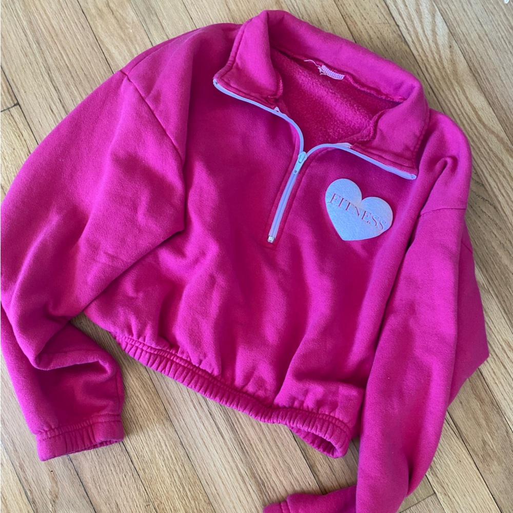 SuzieB fitness fuchsia I heart fitness half zip